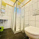 アパート Casa Heidi